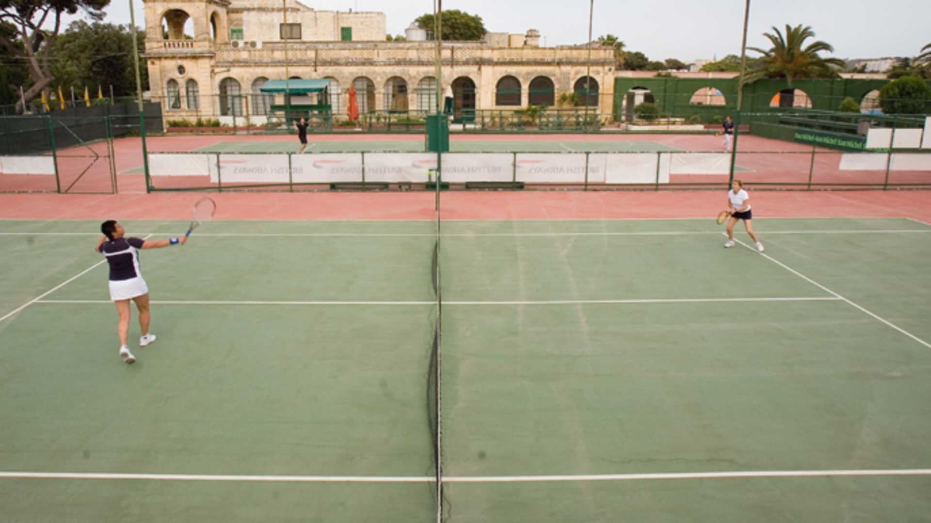 Alpha adventure tennis